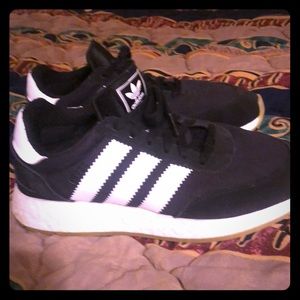 Adidas ultra boost classics